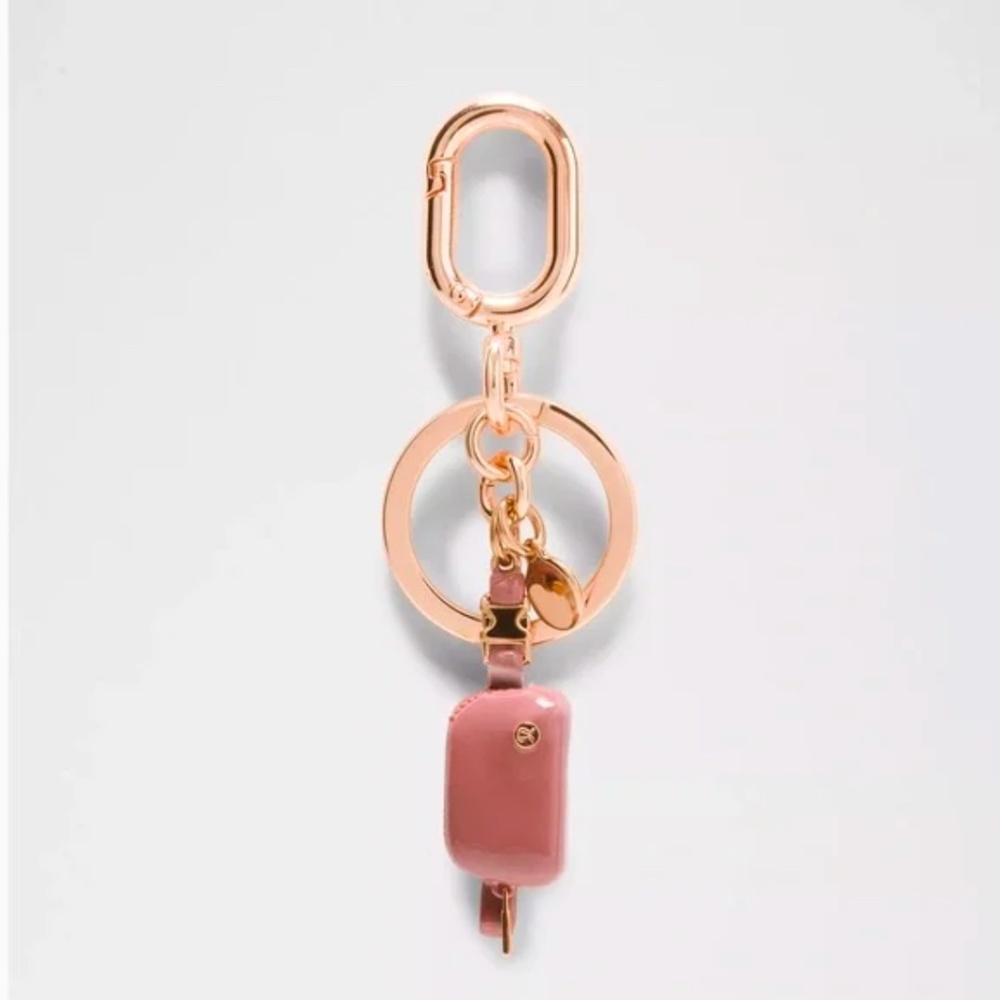 Lululemon everywhere bag keychain spiced chai/rose gold NWT